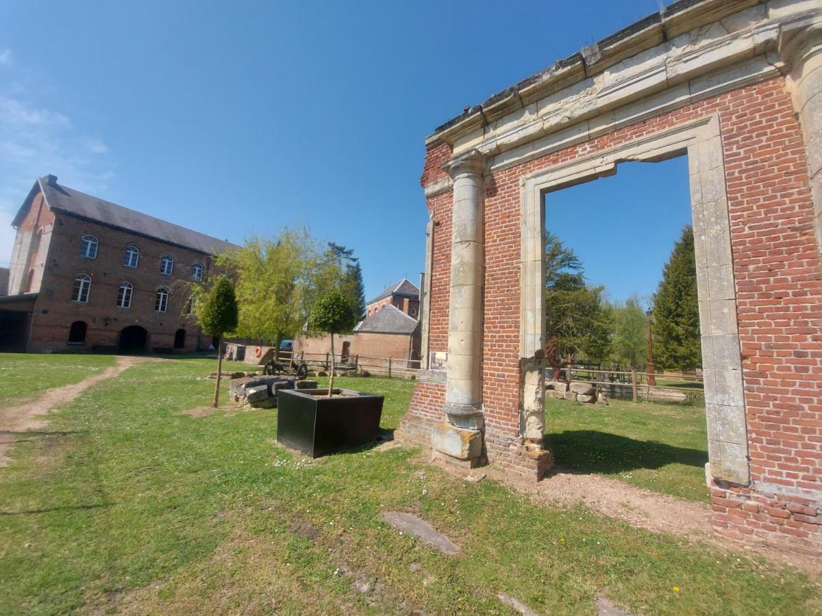 مبيت وإفطار Sery-les-Mezieres Domaine De Senercy المظهر الخارجي الصورة